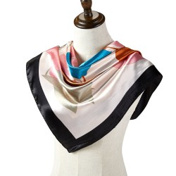 Carré Soie Bigflow Rose 100% Soie 90x90cm
