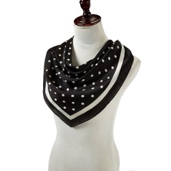 Carré touché soie LAST POINT Noir Polyester 60x60cm