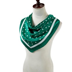 Carré touché soie LAST POINT Vert Polyester 60x60cm