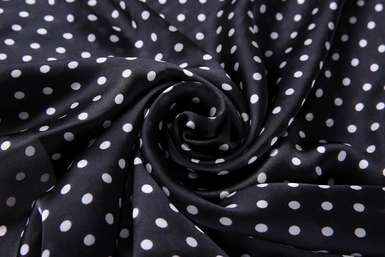 Étole de Soie Black Point Noir 100% Soie 180x90cm