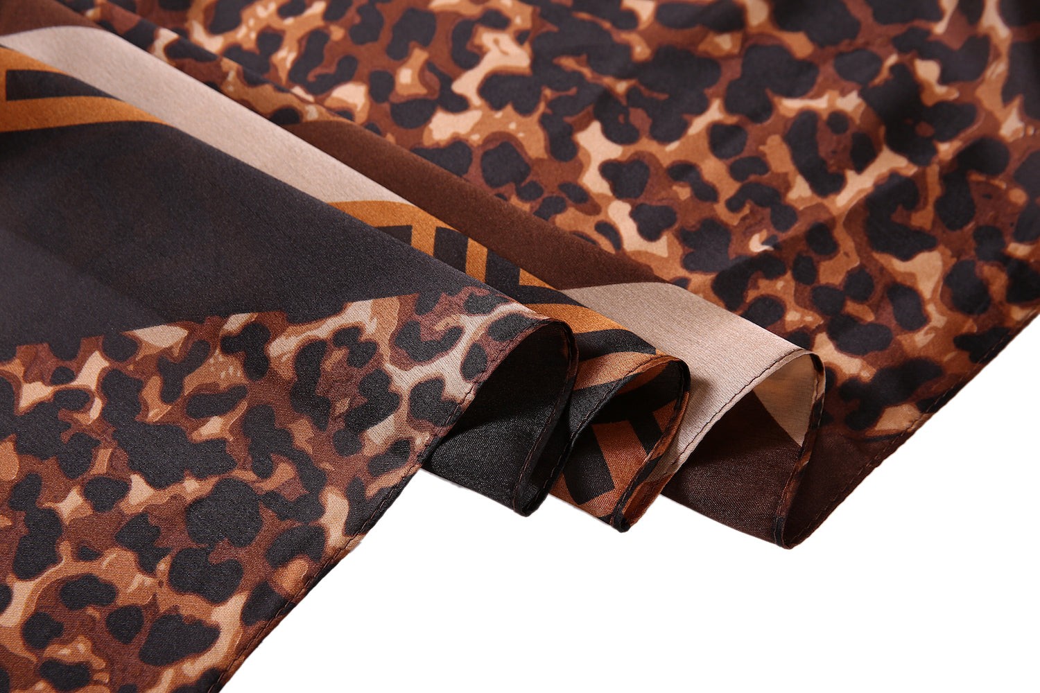 Étole de Soie Gold Léopard Double F Chocolat 100% Soie 180x90cm