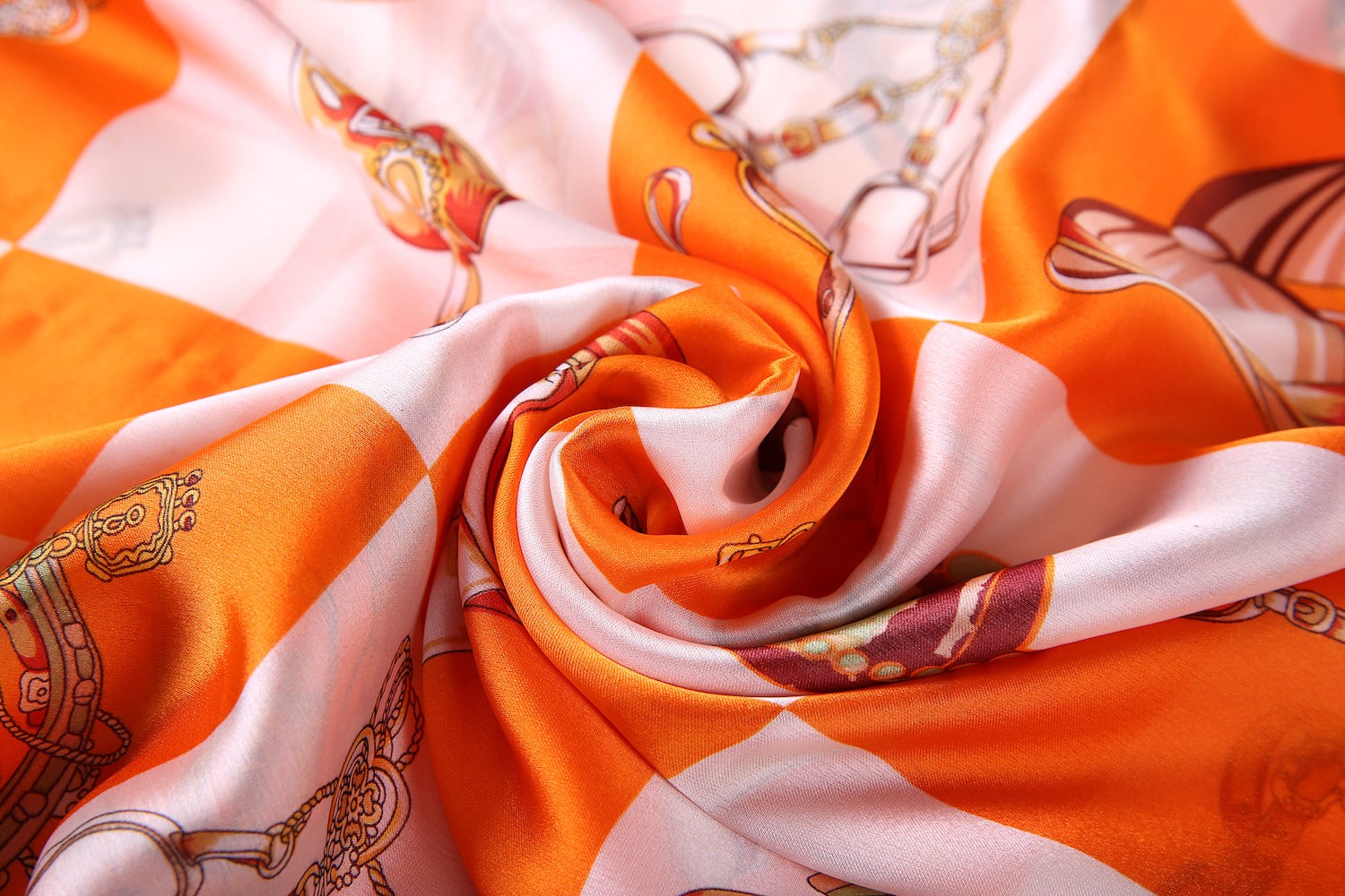 Etole de Soie Orange Horse Gown Orange 100% Soie 180x90cm