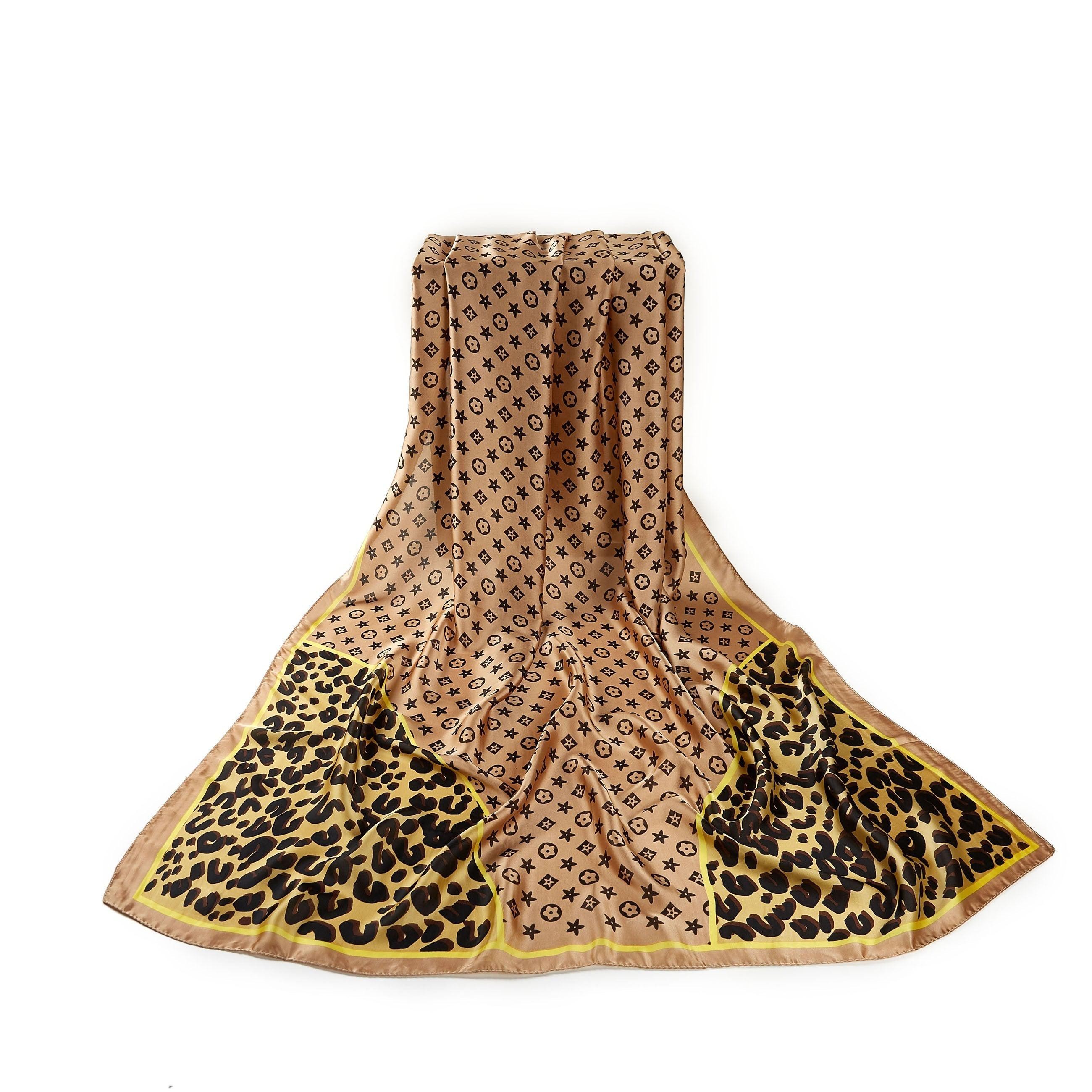 Foulard touché soie PANTER CORNER marron