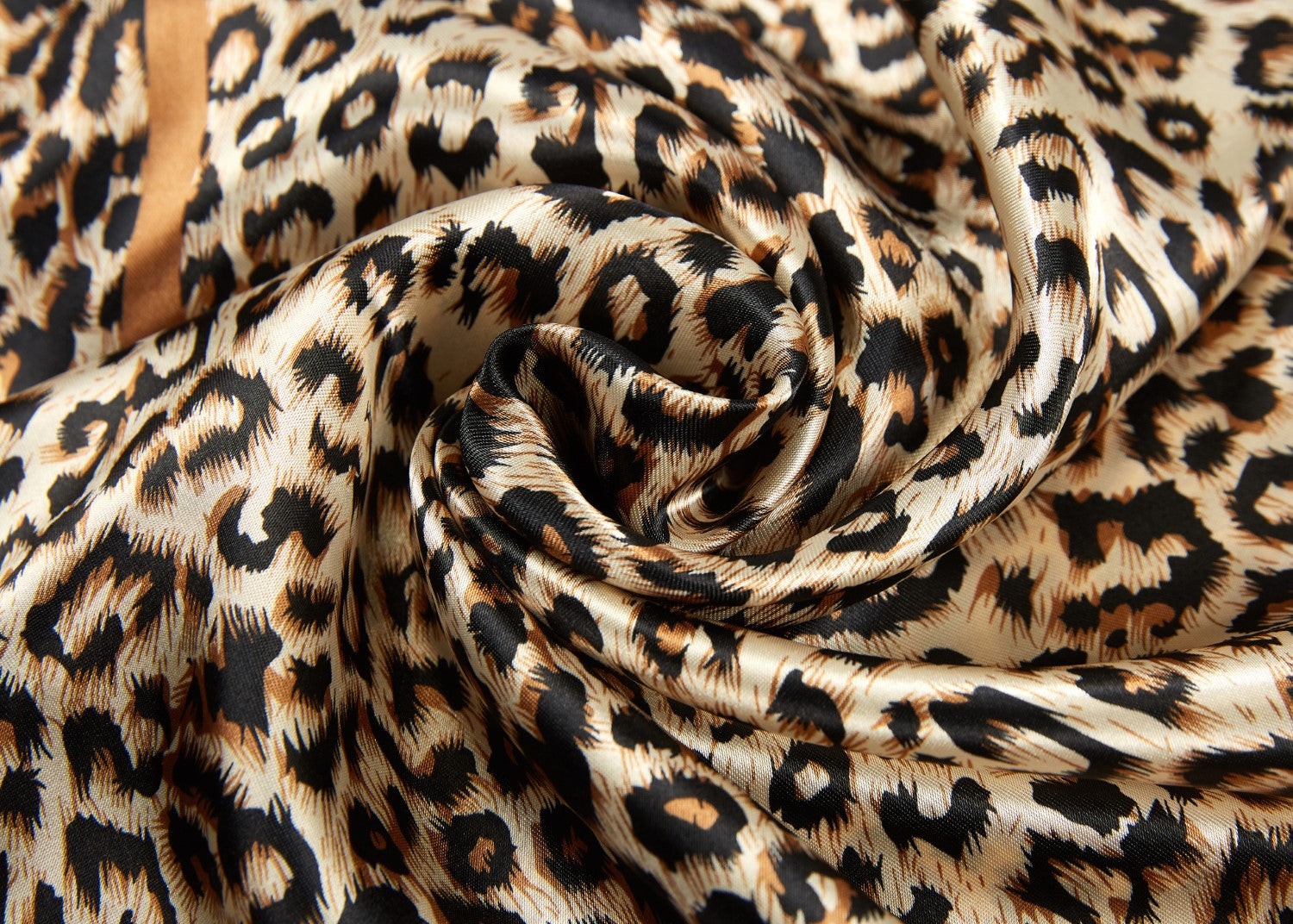 Grand carré de Soie Panther Original Zoé marron 100% Soie 90x90cm