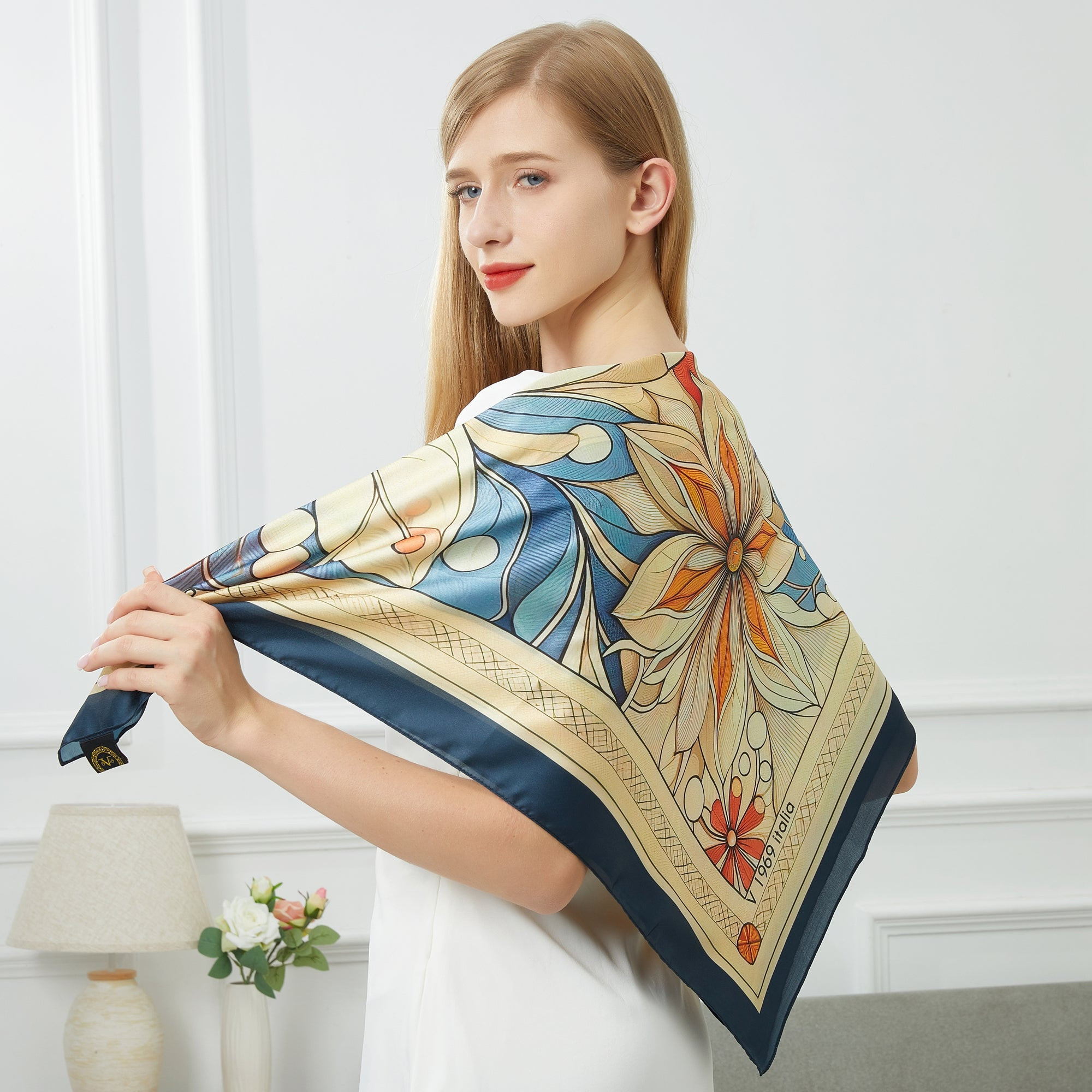 Carré de soie Grand Mystic Flowers Multi-couleurs 100% Soie 90x90cm