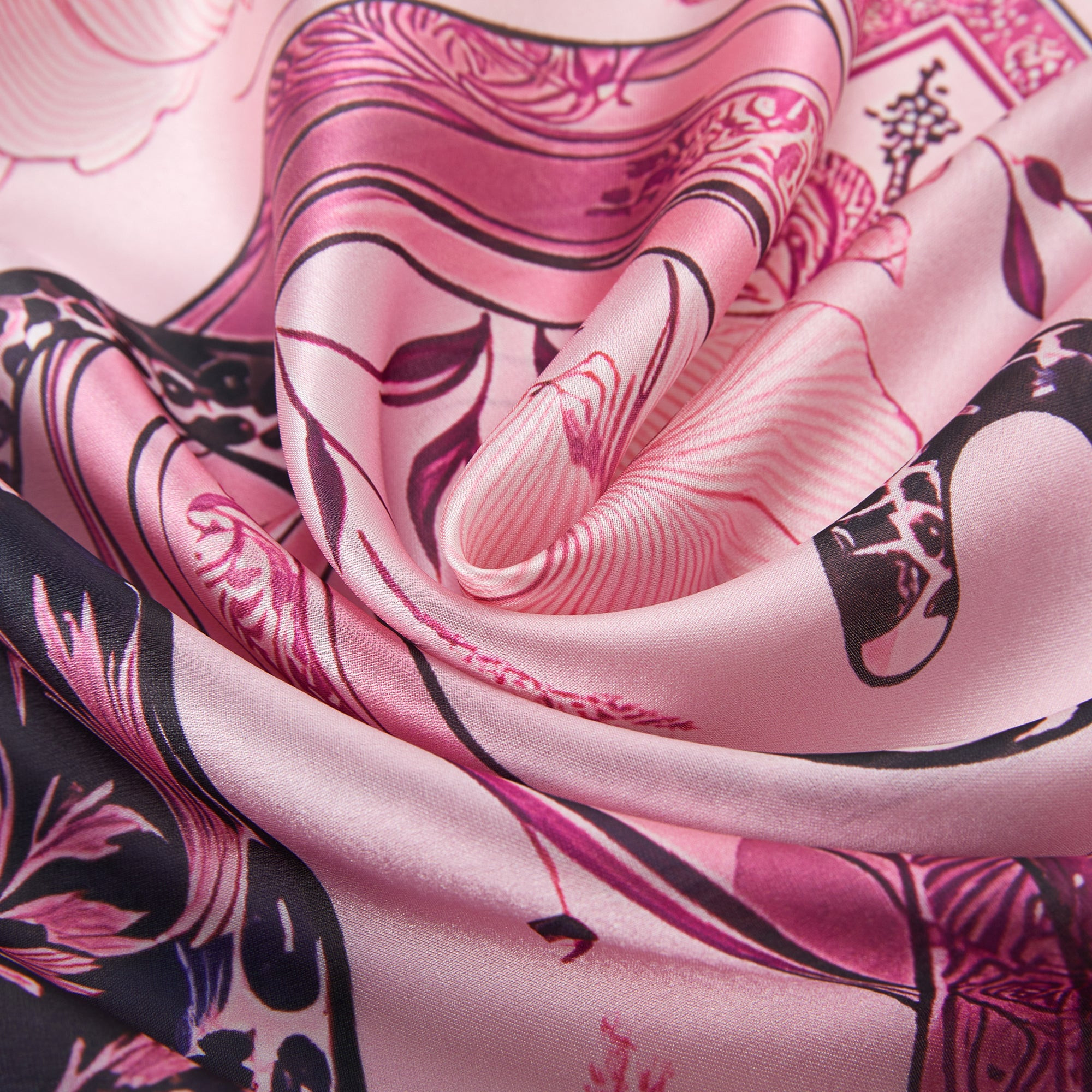 Petit carré de soie Proud Panther Cléo Rose 100% Soie 70x70cm